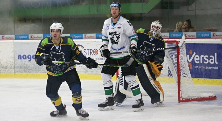 Jedenásť gólov v Nových Zámkoch. MAC nenadviazal na piatkové víťazstvo